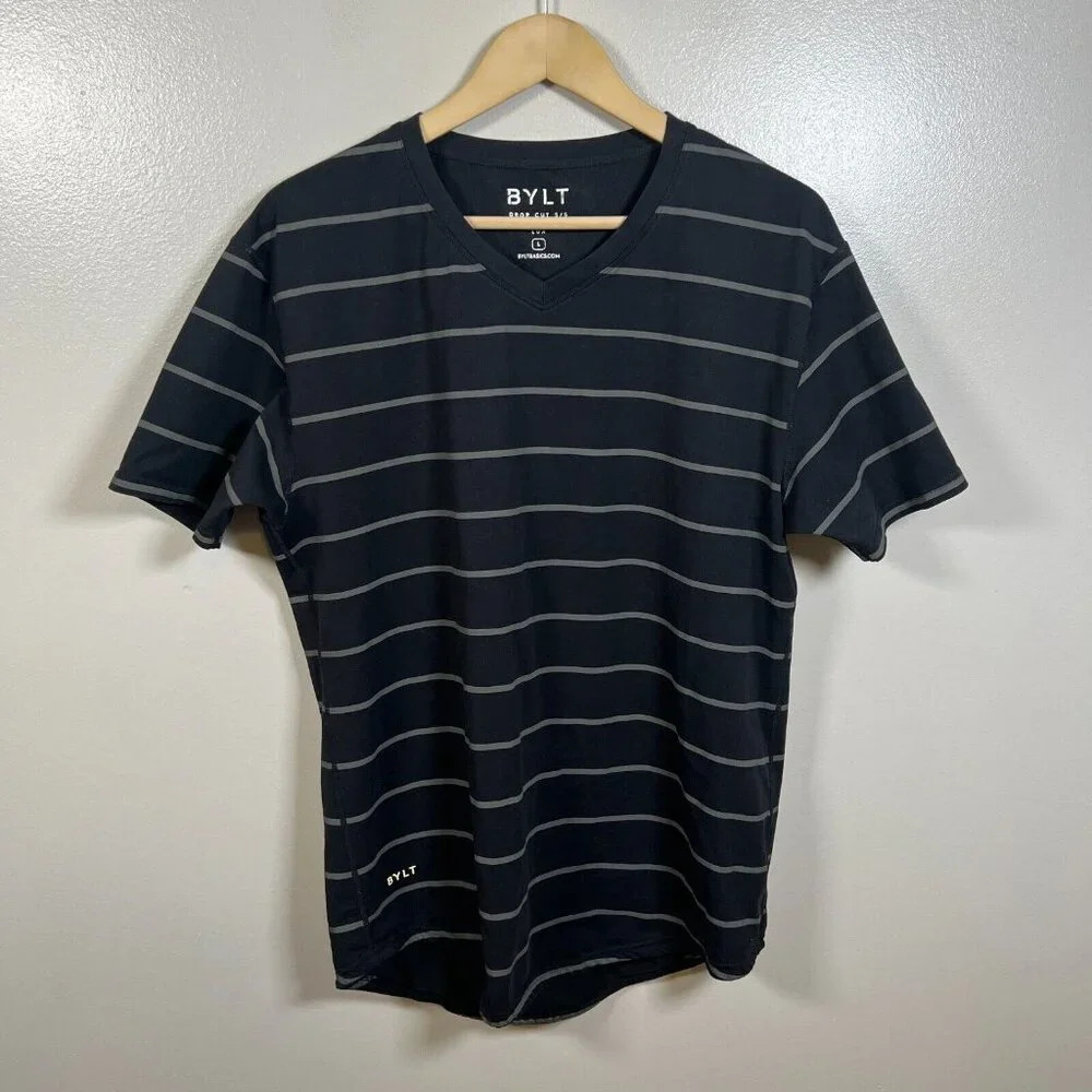 Bylt Luxe Drop Cut Short Sleeve V-neck Tshirt Size Large Black Stripes Travel
